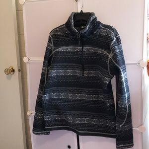 The north face fleece zip pullover